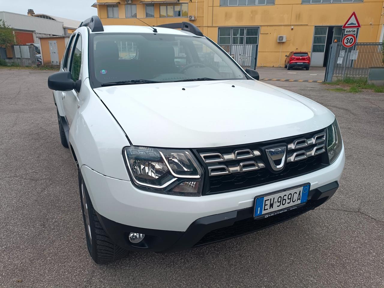 Dacia Duster 1.6 GPL Lauréate
