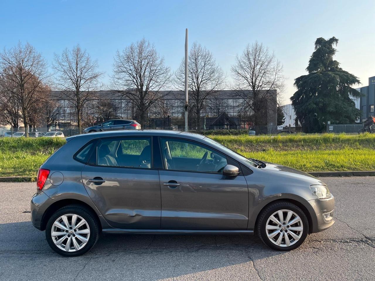 Volkswagen Polo 1.2 70 CV ** EXPORT**