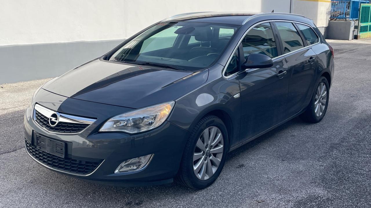 OPEL ASTRA 1.7CDTI SPORTS TOURER *EXPORT* - 2011