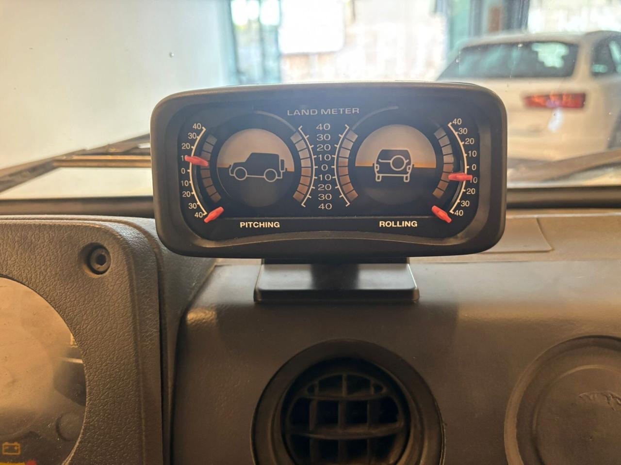 Suzuki SJ 410 SJ410 Cabriolet De Luxe