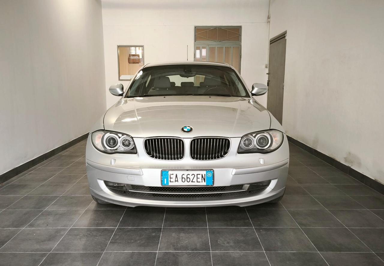 Bmw 120 120i cat 5 porte Futura