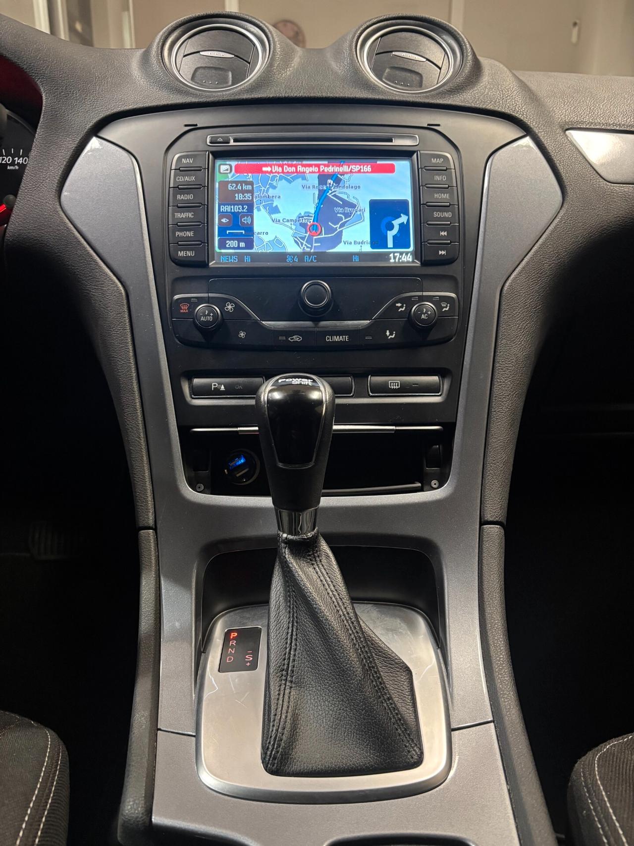 Ford Mondeo SW 2.0 tdci Business (nav) 140cv powershift