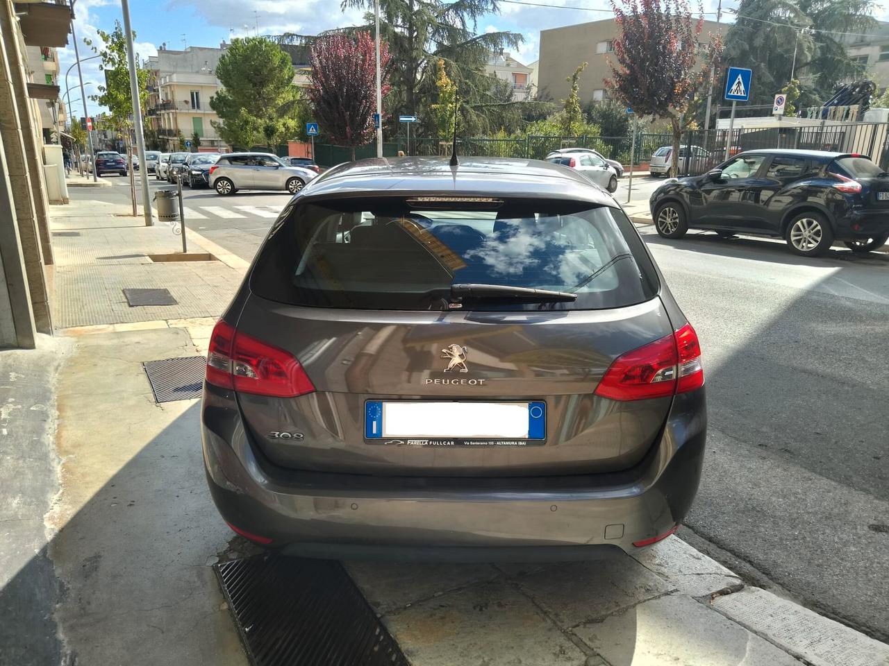 Peugeot 308 BlueHDi 130 S&S SW Tech Edition