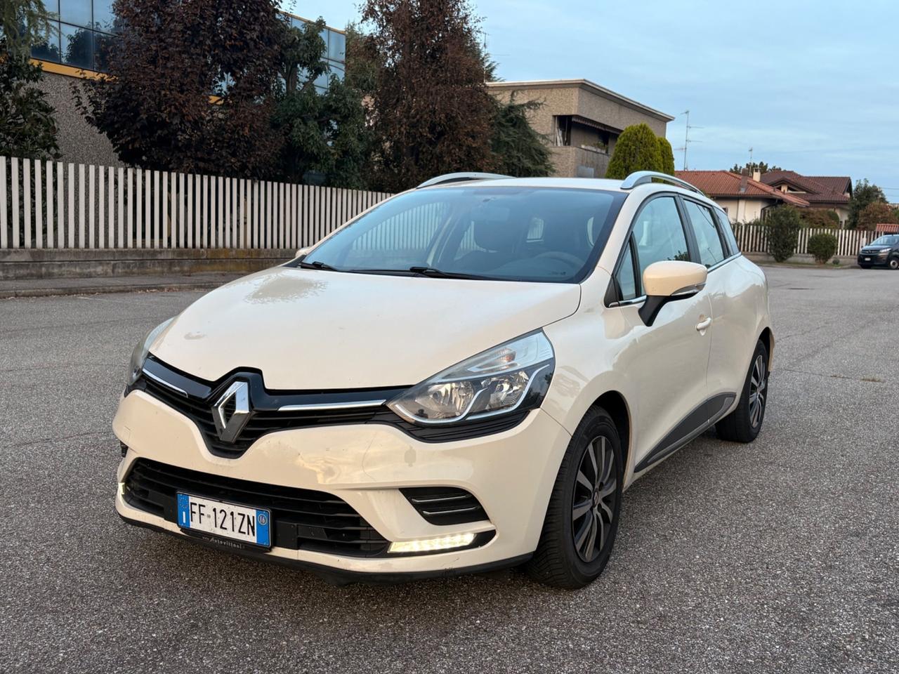 Renault Clio 1.5 dCi 75CV Start&Stop Euro 6B 2016