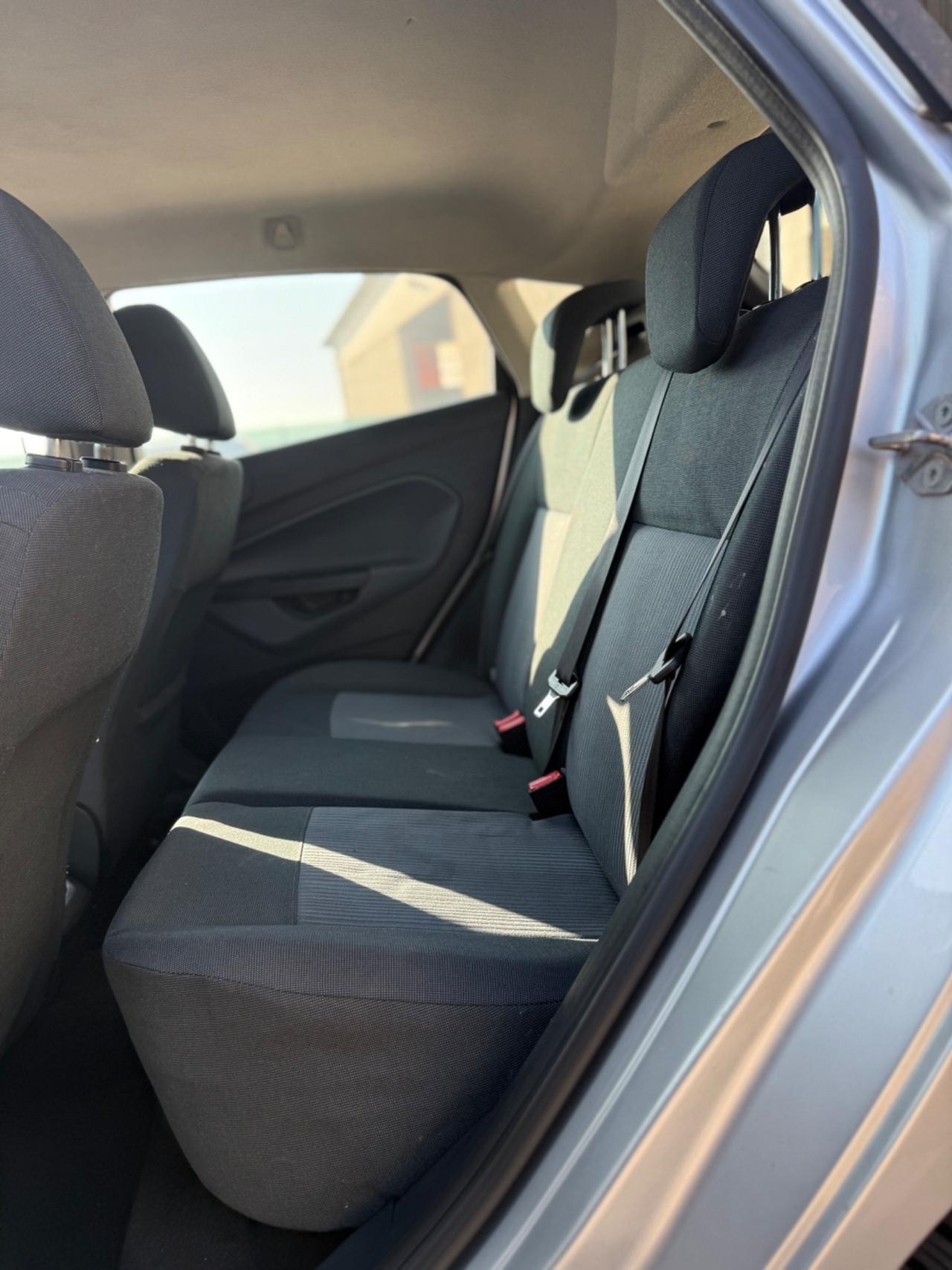 Ford Fiesta 1.4 TDCi 5p. Titanium