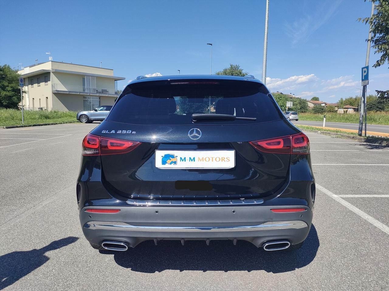 MERCEDES BENZ GLA 250 e phev (eq-power) Premium auto