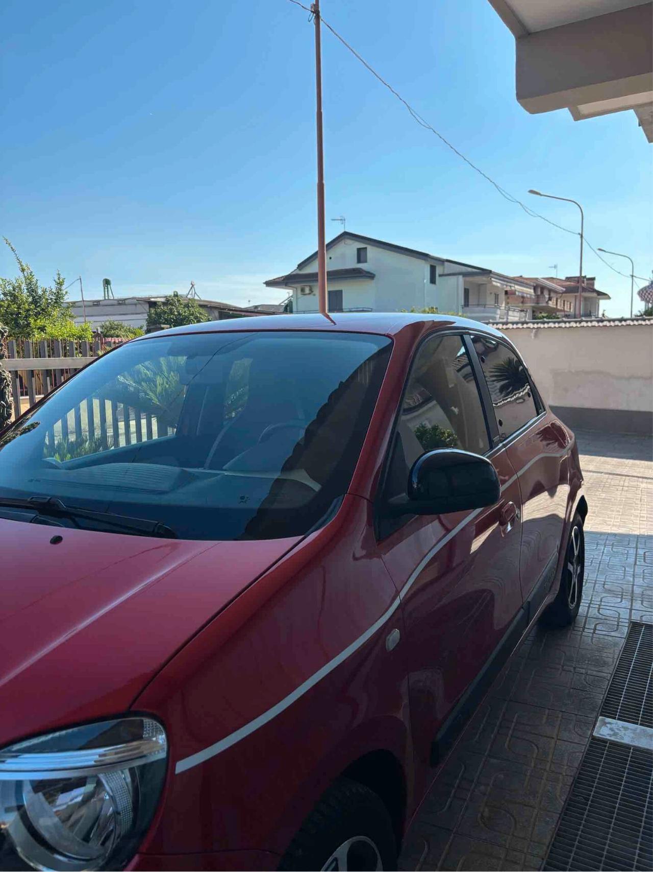Renault Twingo TCe 90 CV EDC Lovely