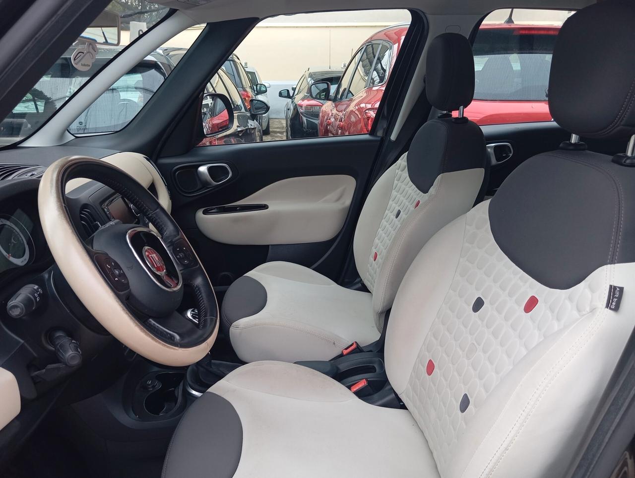 Fiat 500L 1.4 95 CV Lounge valuto permute