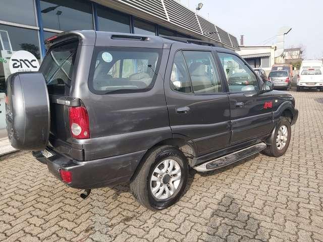 Tata Safari 2.2 dicor 16v