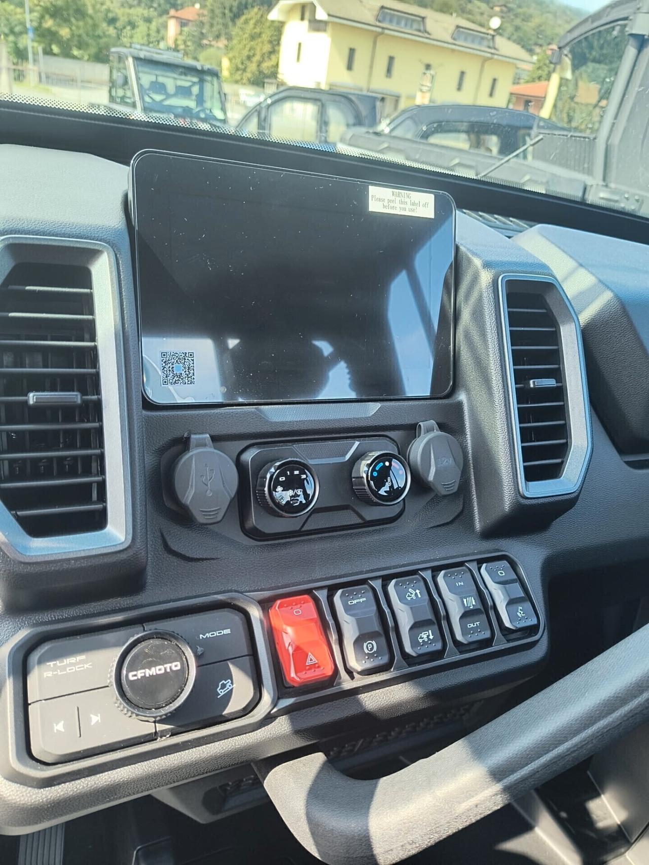 CFMOTO UFORCE 1000 PRO HIGHLAND