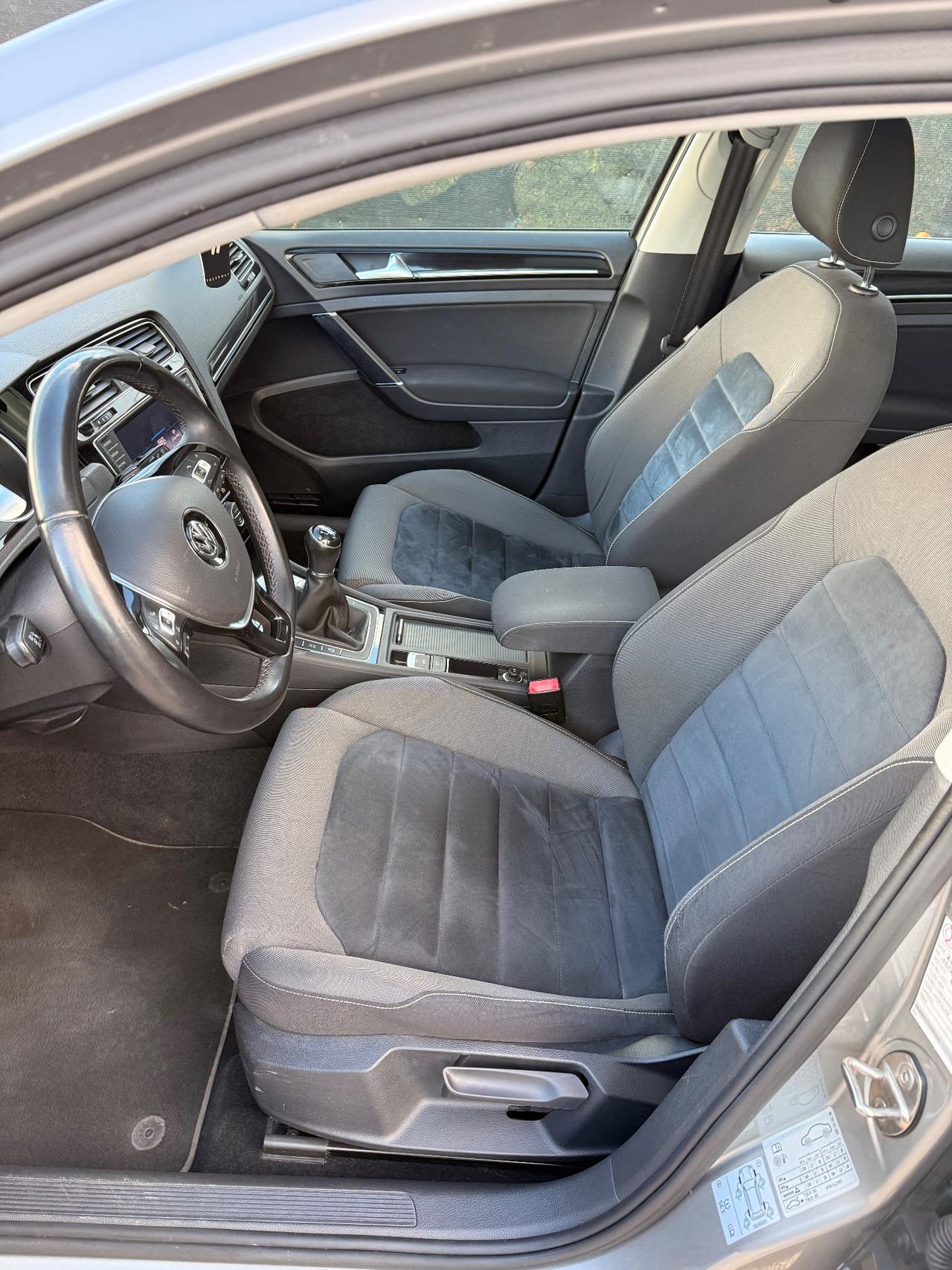 Volkswagen Golf 2.0 TDI 5p. 4MOTION Highline BlueMotion Technology