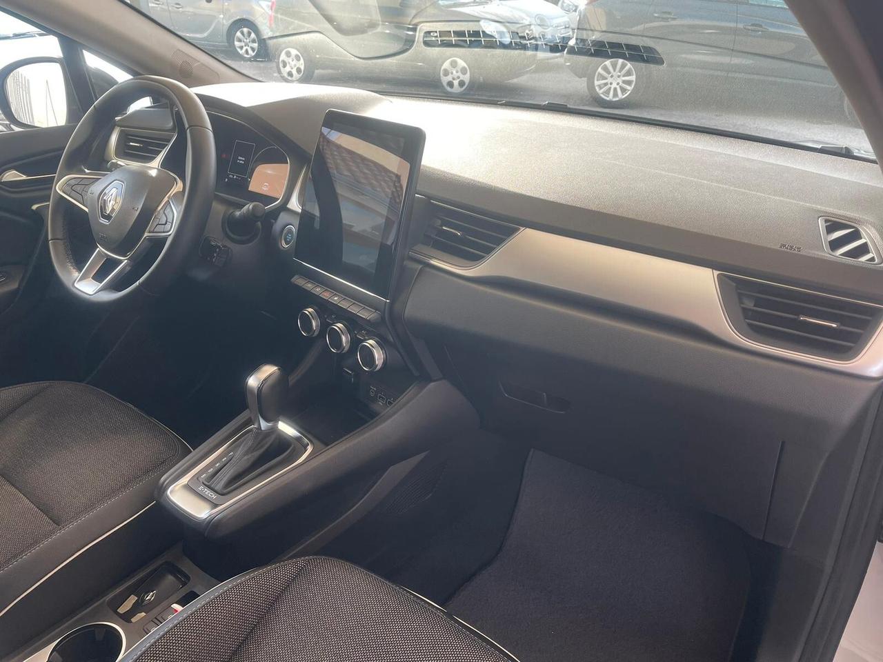 Renault Captur Full Hybrid E-Tech Intens