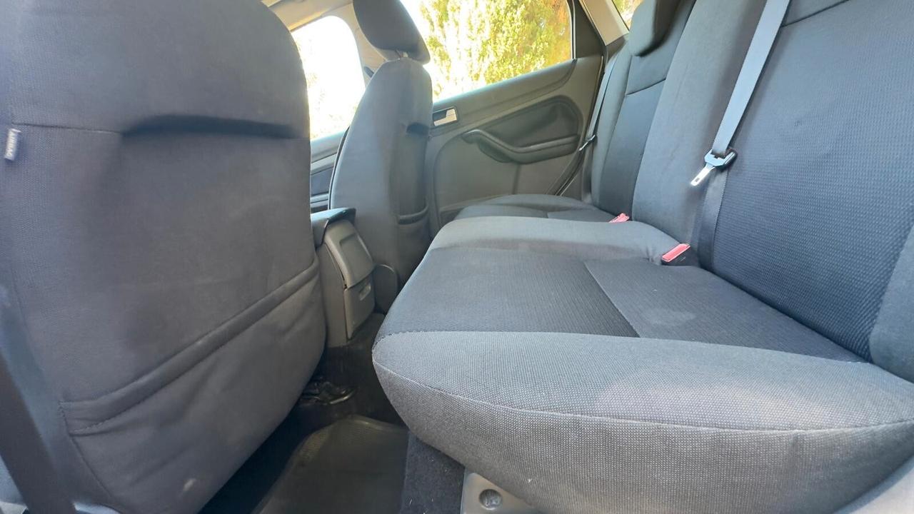 Ford Focus SW 1.6 TDCi (110CV) 2007 Leggi testo