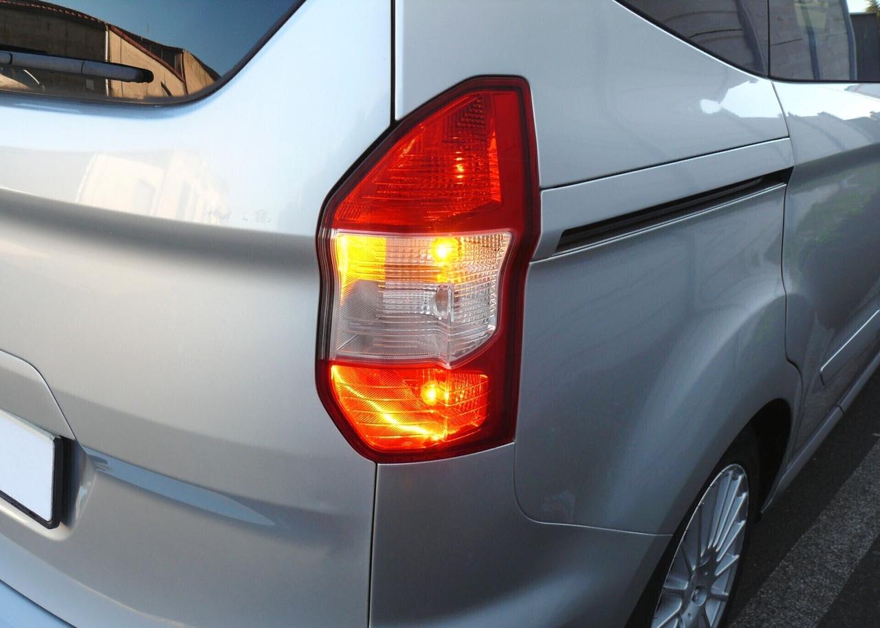 Ford Tourneo Courier 1.6 TDCI 95 CV Plus (M1247)