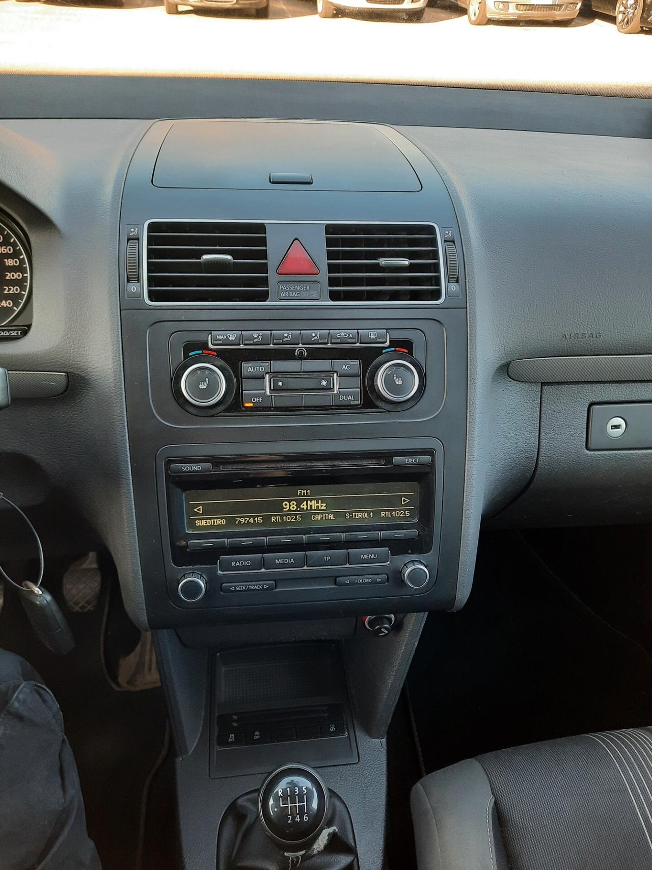 Volkswagen Touran 1.6 TDI Comfortline 7 POSTI