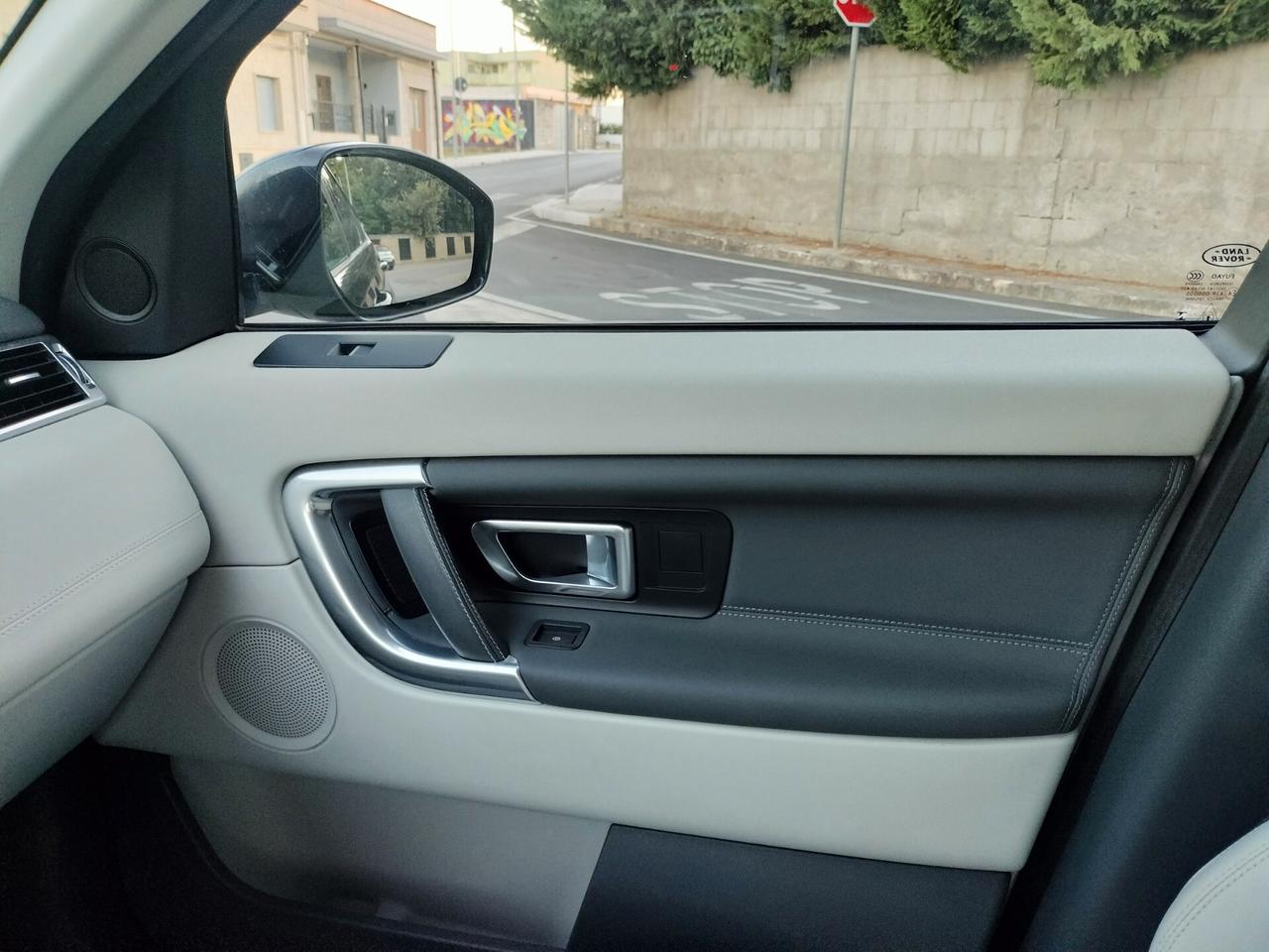 Land Rover Discovery Sport 2.0 TD4 150 CV HSE Luxury