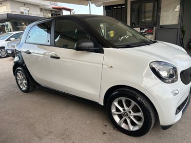 Smart ForFour 70 1.0 Passion