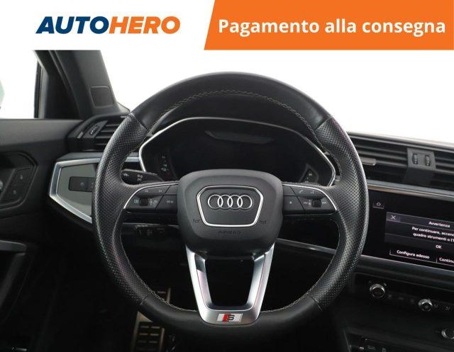 AUDI Q3 45 TFSI e S tronic S line edition