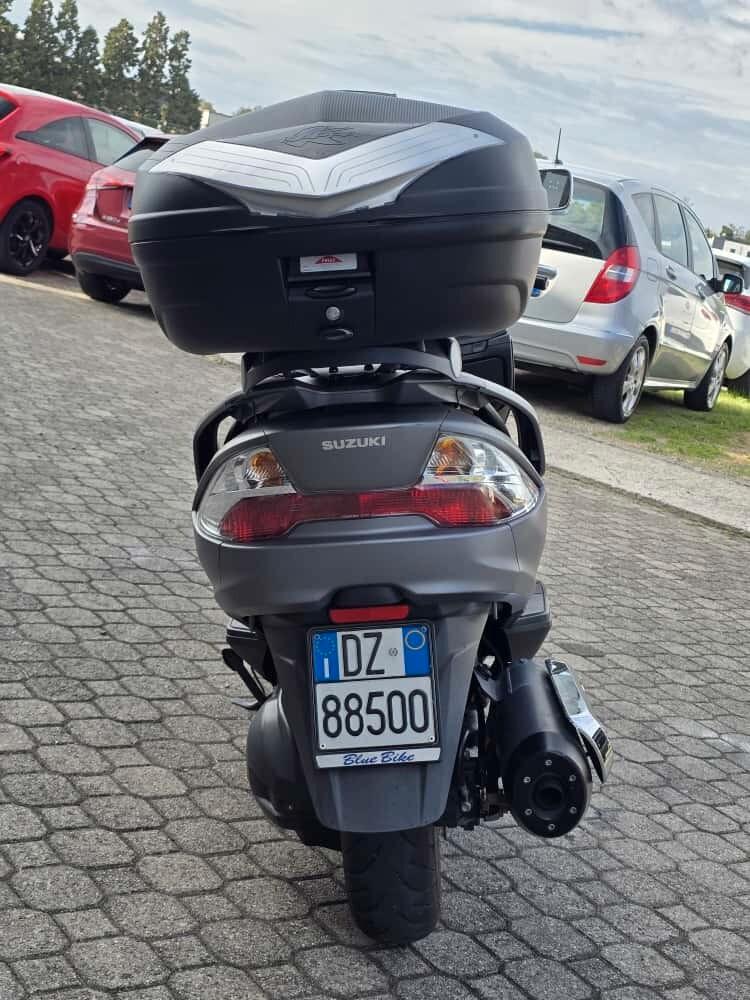 Suzuki AN Burgman 400