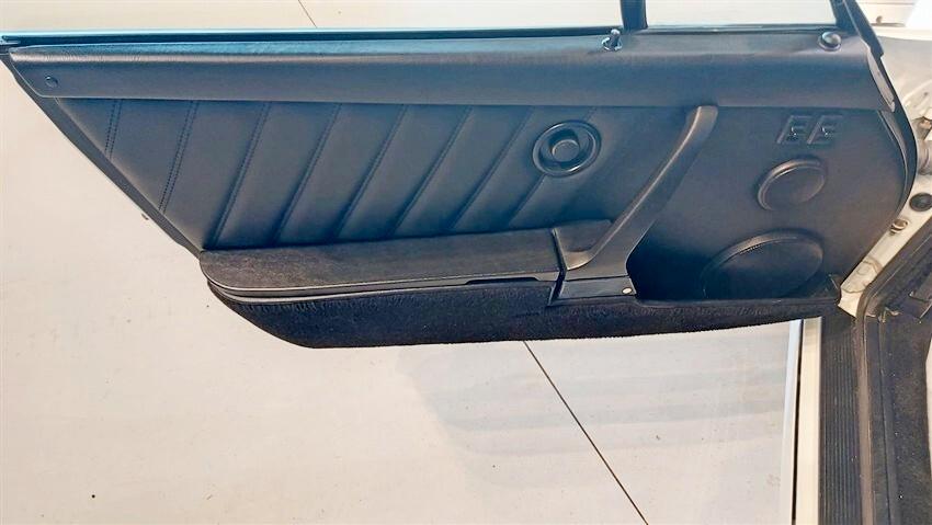 Porsche 911 Carrera 4 cat Targa