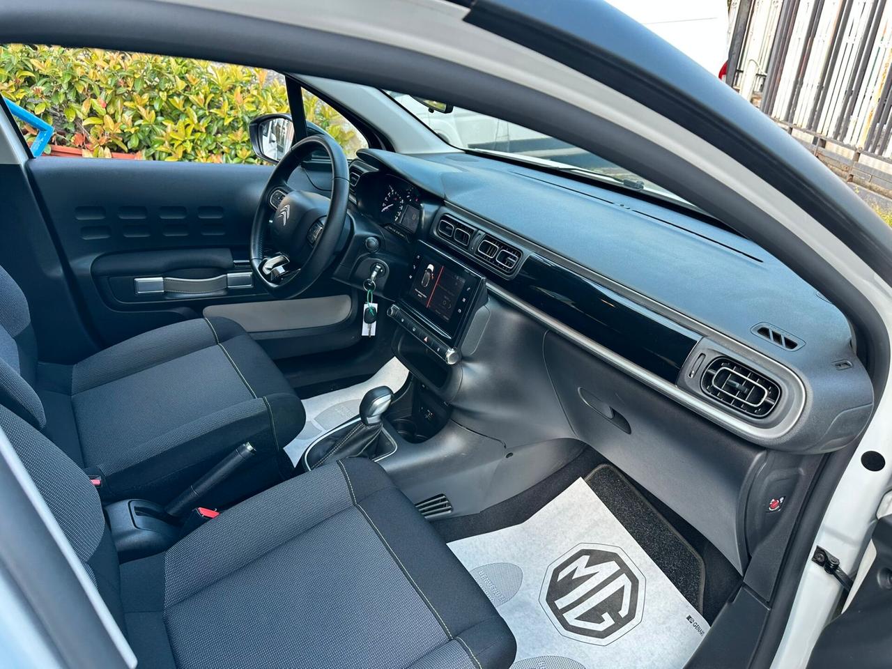 Citroen C3 PureTech 110 S&S EAT6 Shine NO VINCOLI