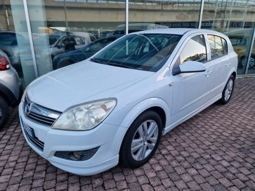 Opel Astra 1.7 CDTI 110CV 5 porte Cosmo