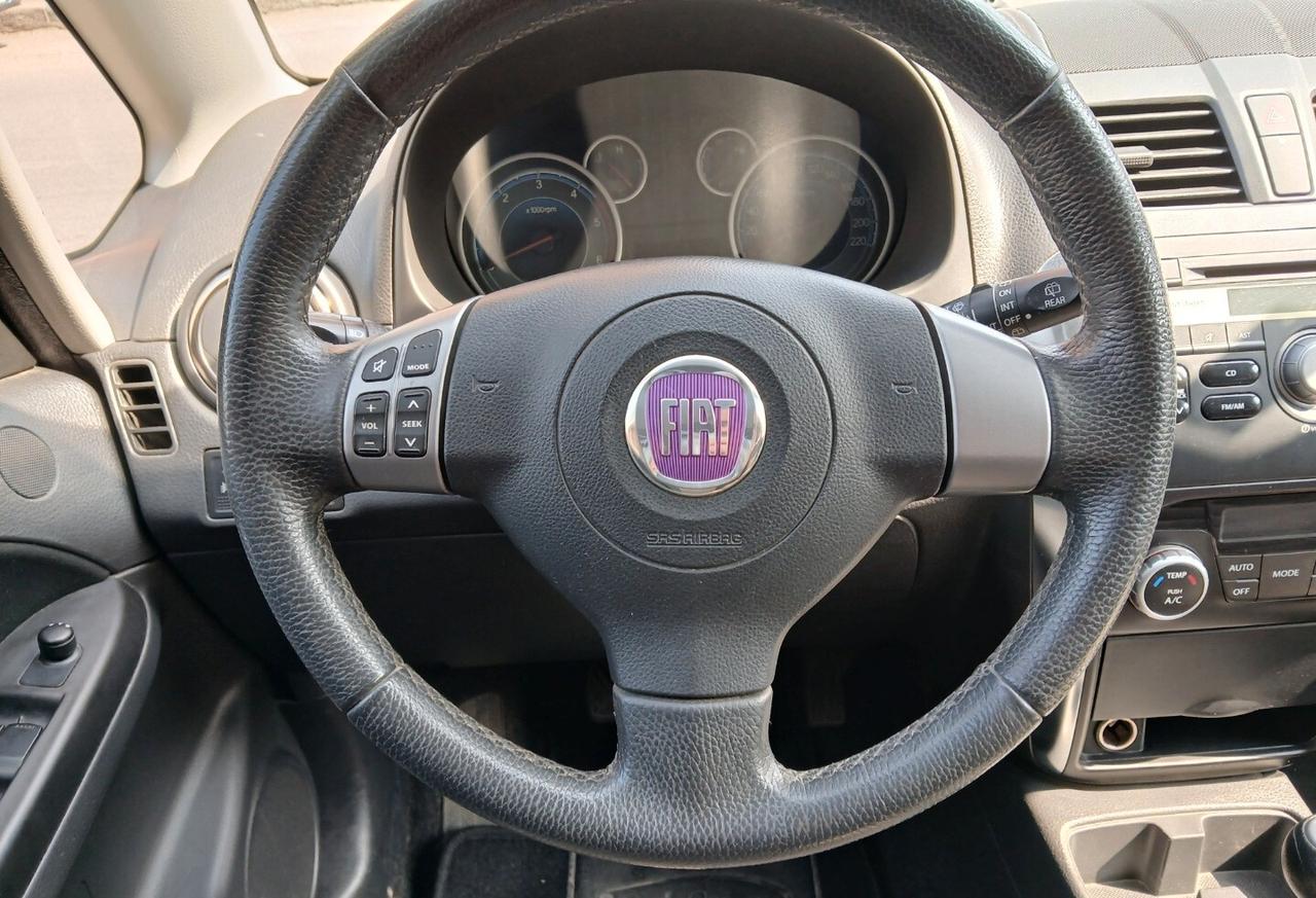 FIAT Sedici 4x4 2.000 MultiJet 136cv Km148.000