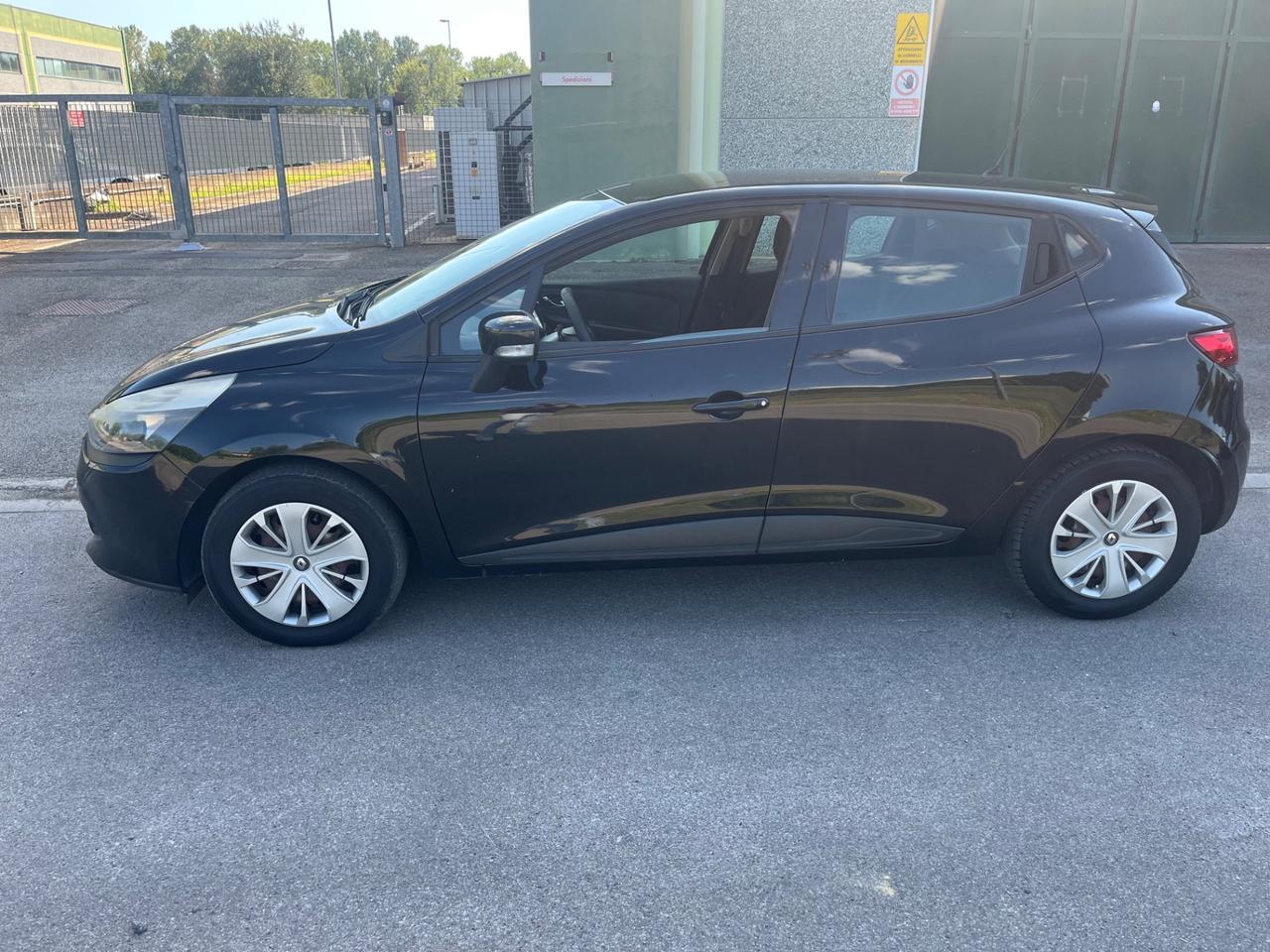 Renault Clio 1.5 dCi 8V 75CV 5 porte Costume National