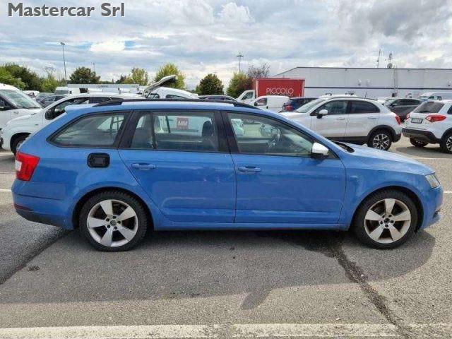 SKODA Octavia Wagon 2.0 tdi Executive 150cv - GA976XR