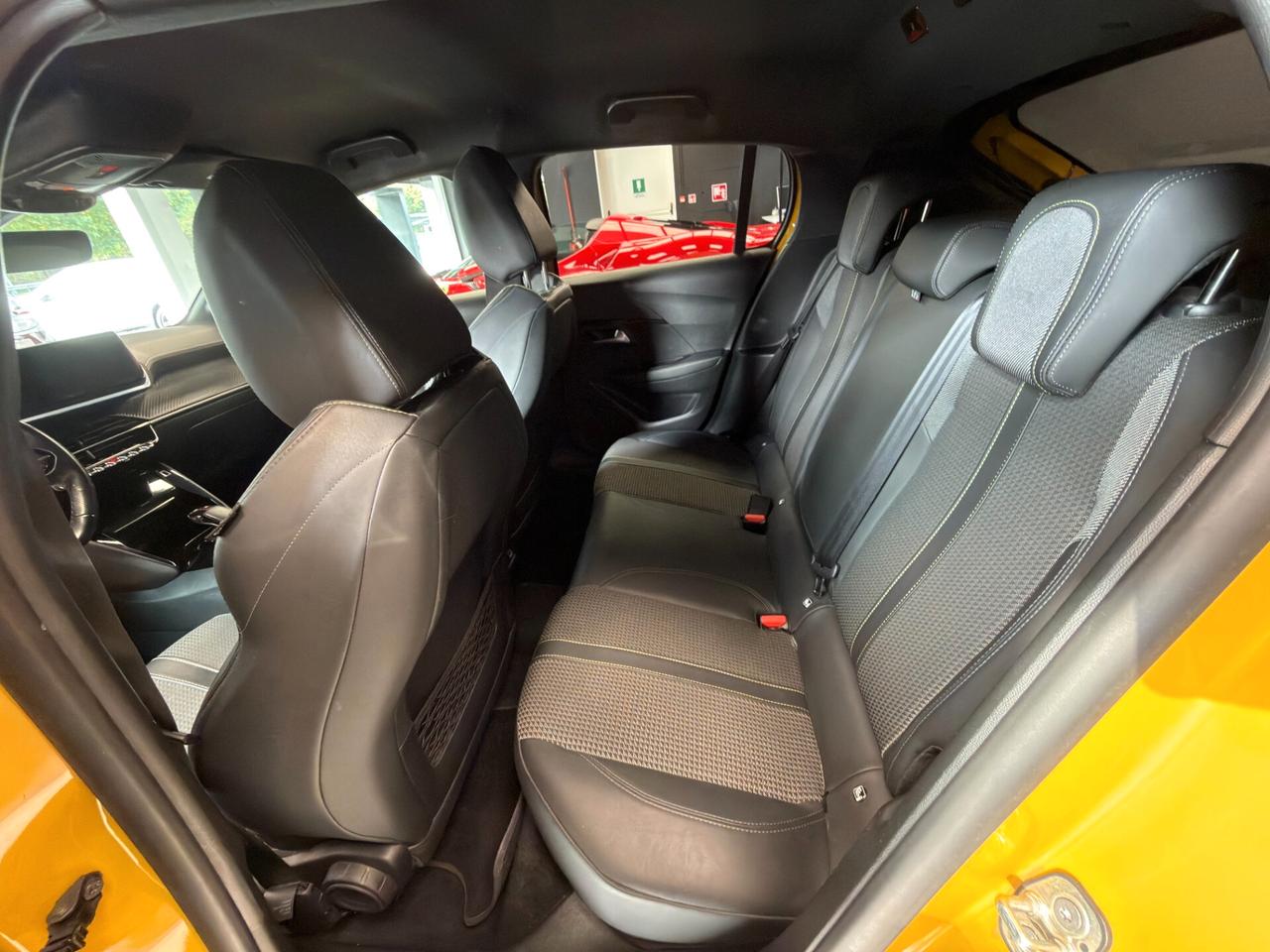 Peugeot 208 208 1.2 puretech GT Line s