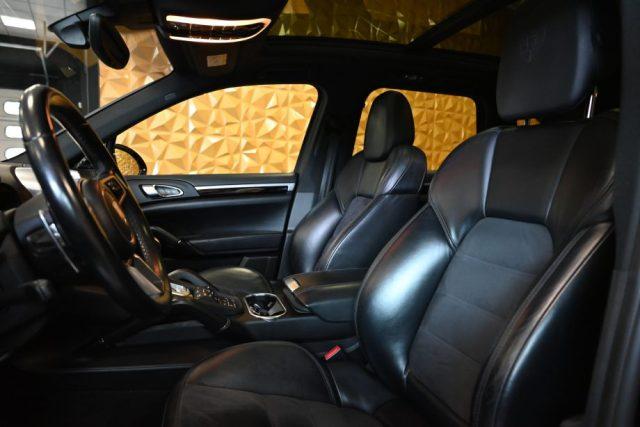 PORSCHE Cayenne 3.0 TDI V6 TIP.TET.21"PASM NAVI CHRONO SED.TURBO