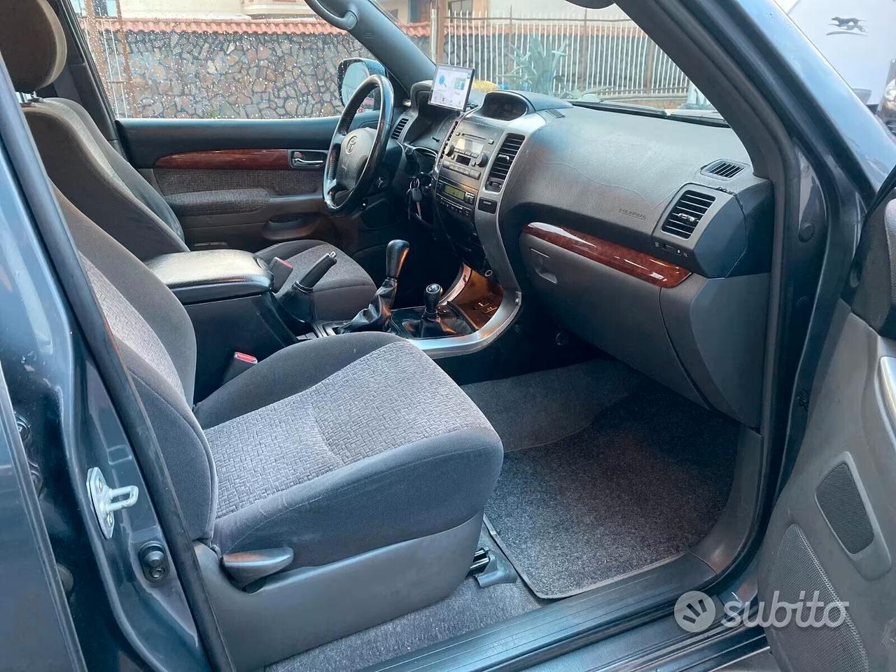 Toyota Land Cruiser 3.0 D-4D 16V cat 5 porte Sol