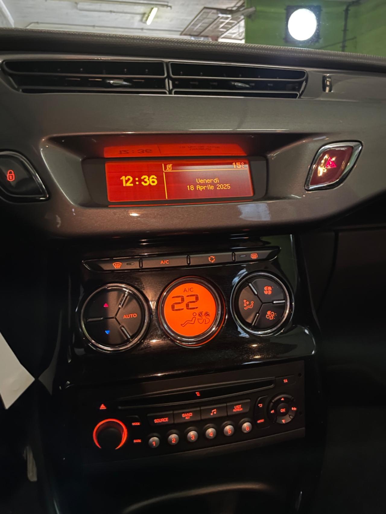 Citroen C3 1.0 Neopatentati Euro 5 *Sensori park & tetto panoramico*