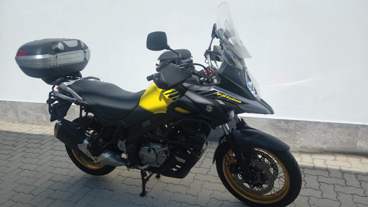 Suzuki V Strom DL 650 XT ABS