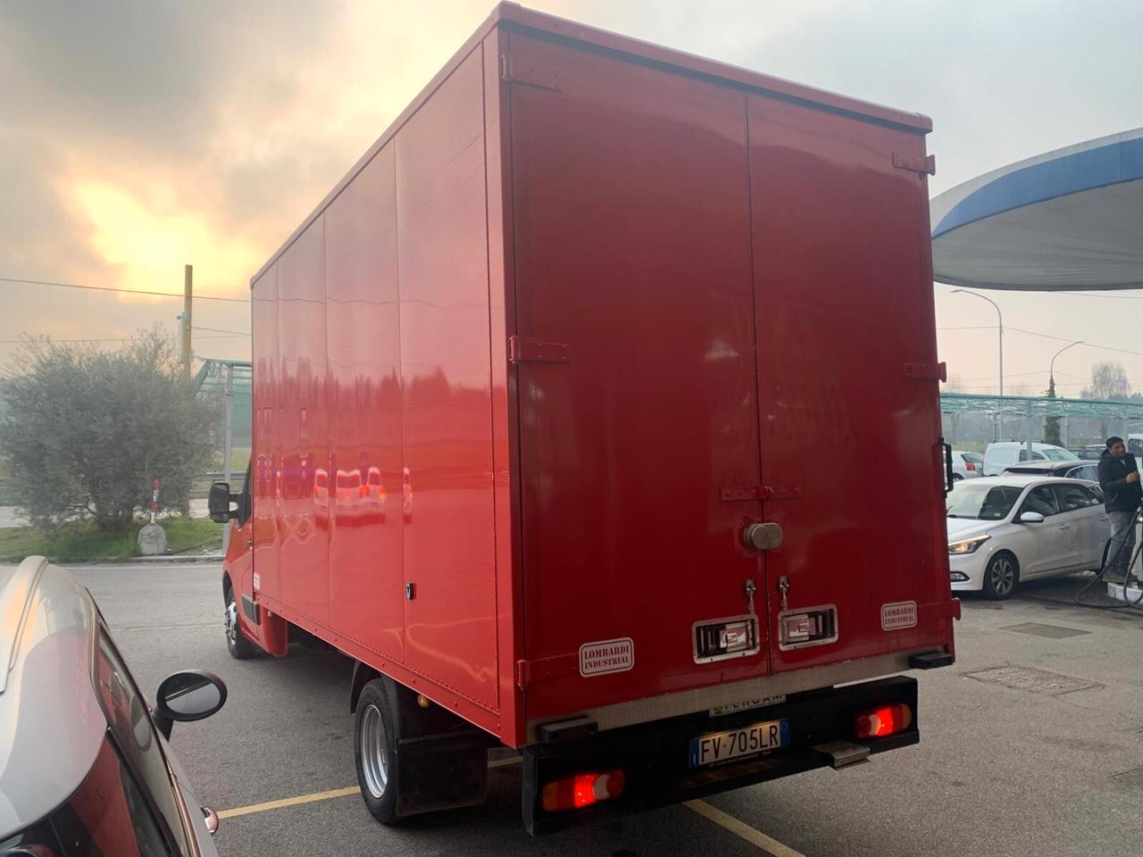 Renault Master T35 2.3 dCi/130 PM Cabinato