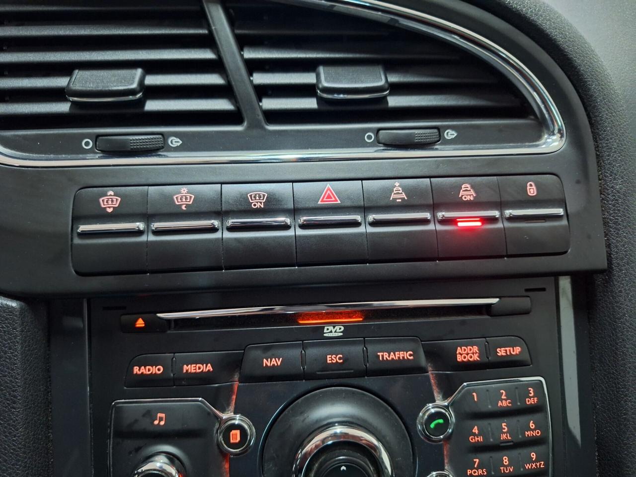 Peugeot 5008 2.0 HDi 150CV Business NAVI TETTO 5 POSTI GANCIO TRAINO HEAD-UP DISPlAY