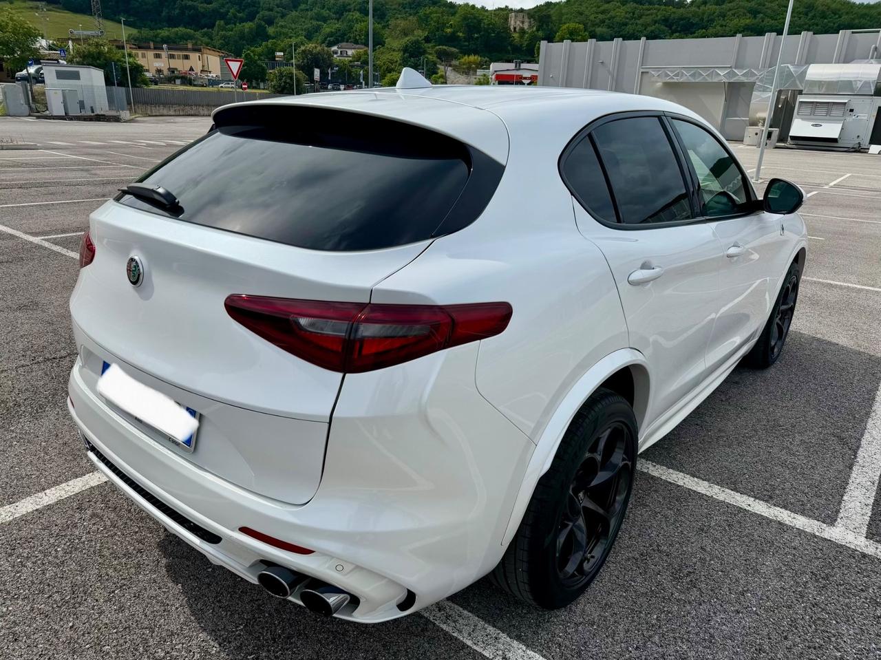 Alfa Romeo Stelvio 2.9 Bi-Turbo V6 510 CV AT8 Quadrifoglio