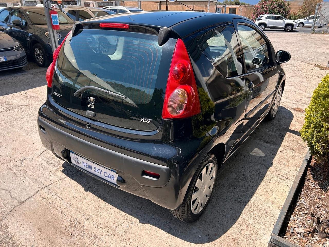 Peugeot 107 1.0 68CV 3p. Desir