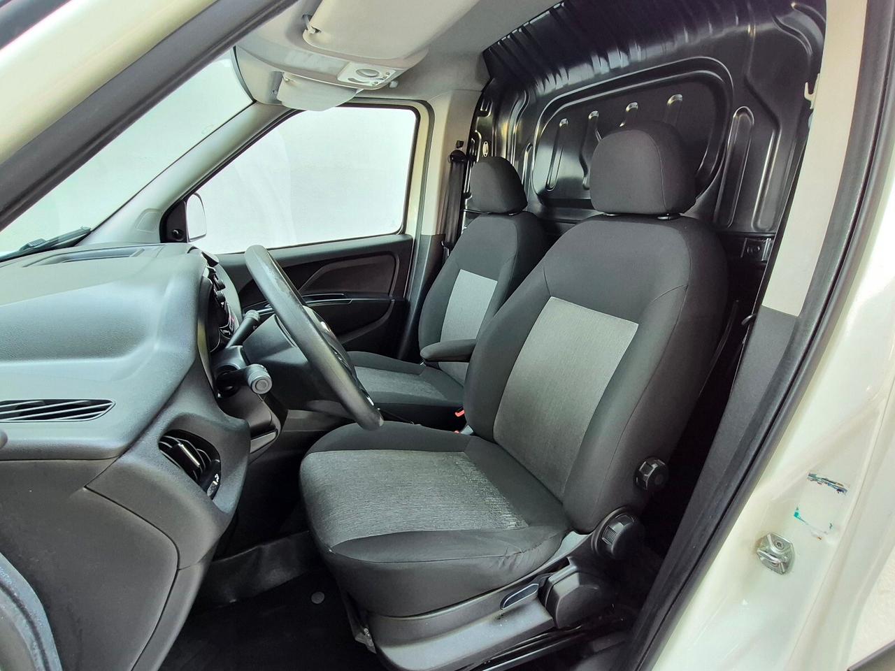 Fiat Doblò Cargo 1.4 T-Jet 120 CV Natural Power