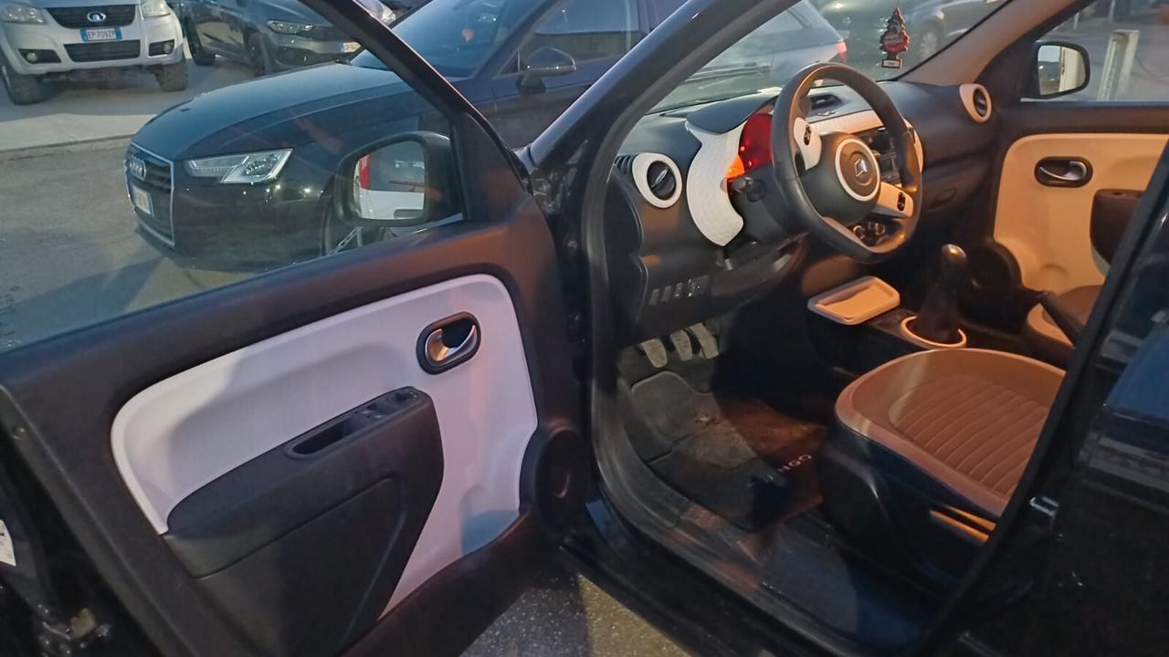 Renault Twingo 1.0 SCe Live 2015 BENZINA