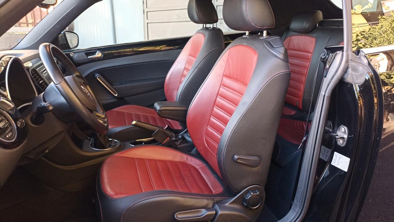 Volkswagen Maggiolino Cabrio 1.6 TDI Design 50° anniversario