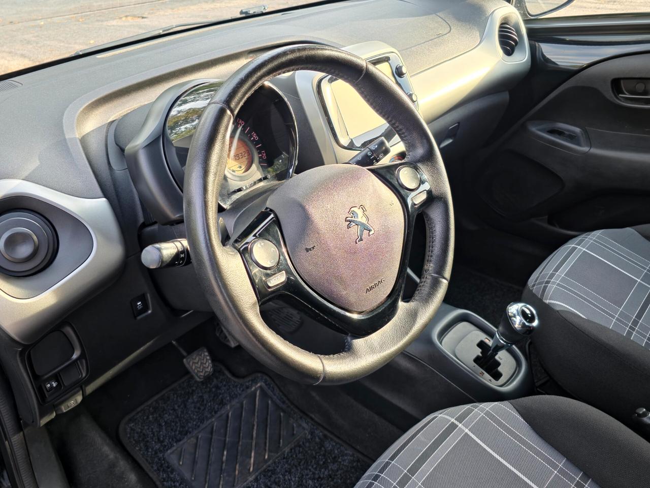 Peugeot 108 VTi 68 ETG 5 porte Allure E6B Automatica NEO 2016