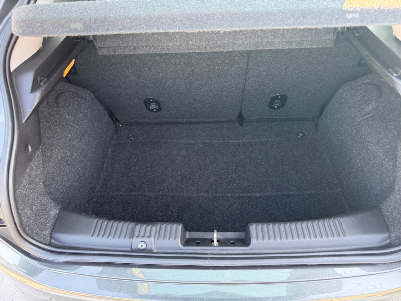 Fiat Bravo 1.4 Dynamic BENZINA OK NEOPATENTATI