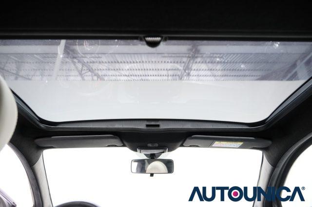 FIAT 500 1.0 HYBRID DOLCEVITA TETTO PANORAMA NEOPATENTATI