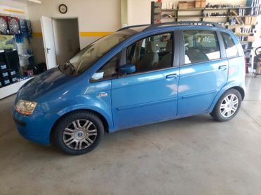 Fiat Idea 1.4 16V Emotion