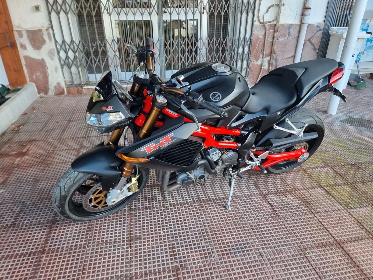 Benelli tnt sport 1130