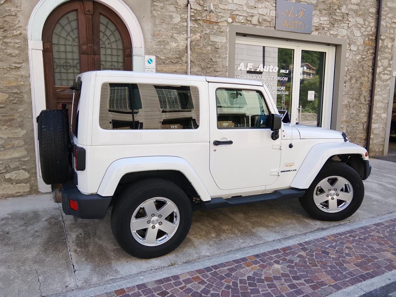 Jeep Wrangler Sahara 2.8 CRD DPF