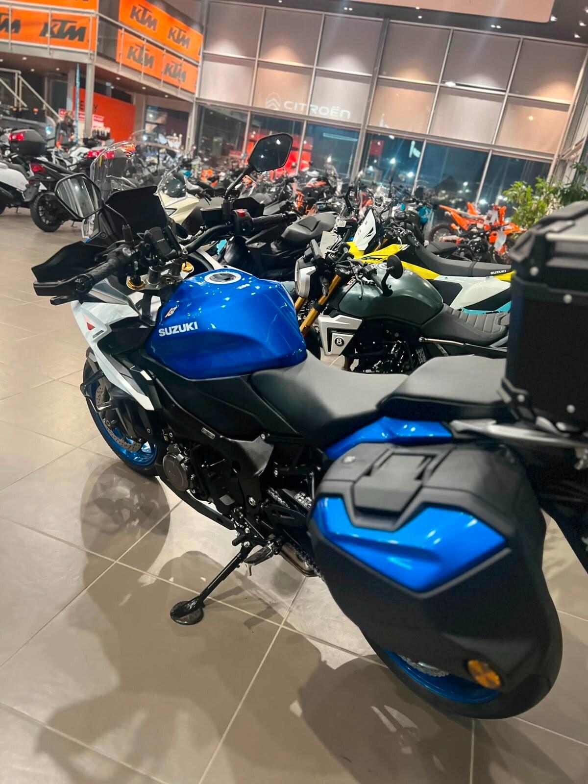 Suzuki GSX-S 1000 GX PLUS