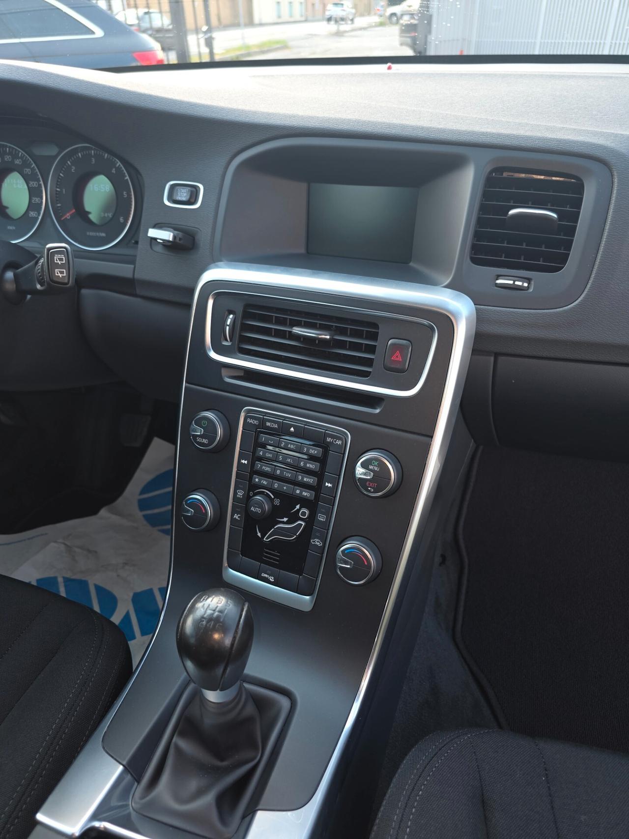 Volvo V60 D2 1.6 115cv Drive perfetta e garantita 12M