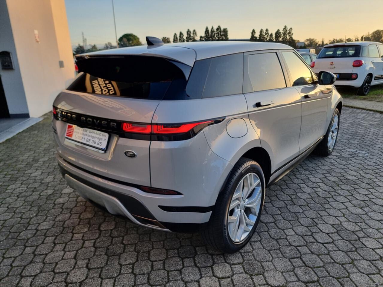 Land Rover Range Rover Evoque 2.0D I4 180 CV AWD Auto R-Dynamic SE